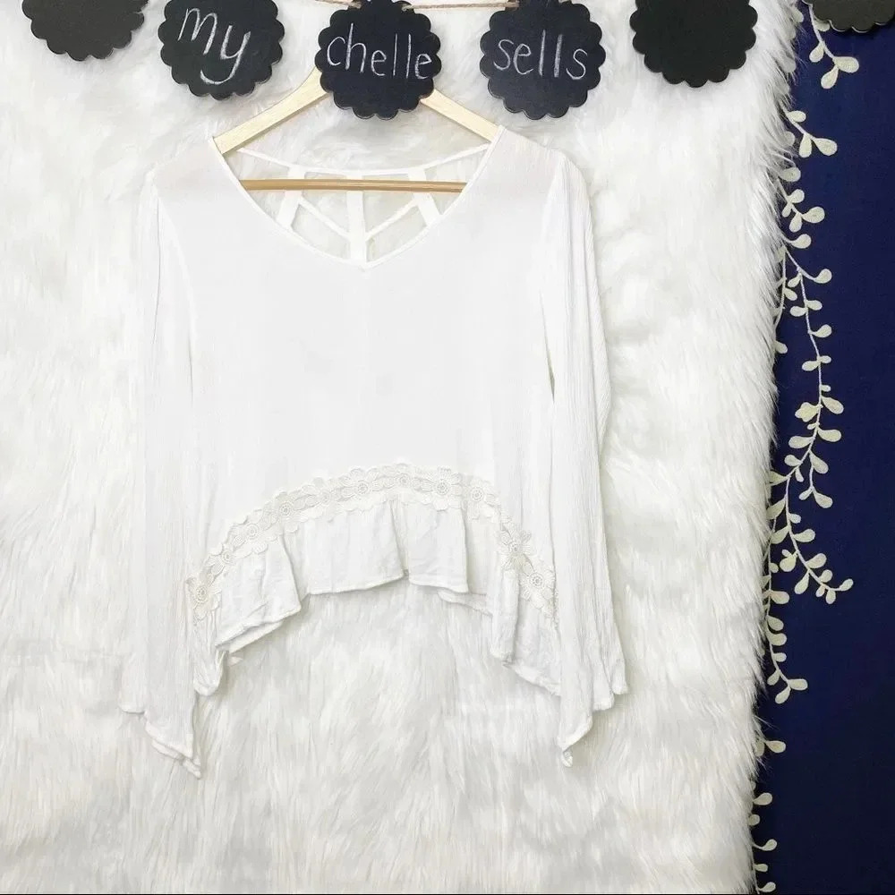 ALTAR’D STATE Crop Top Bell Sleeve‎ Boho Festival Top